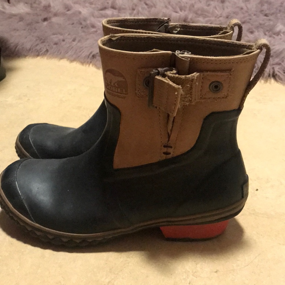 Sorel booties